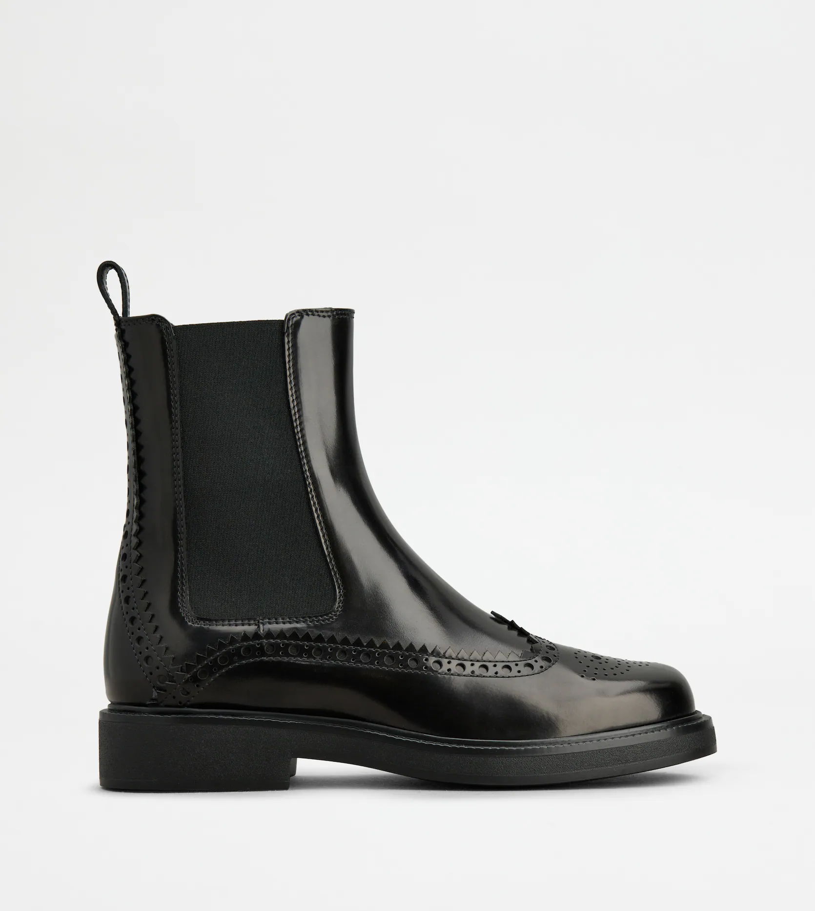 BOTTINES EN CUIR NOIR